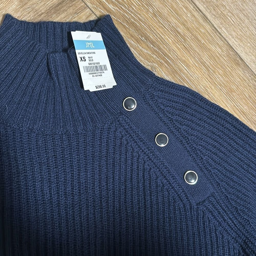 COPY - NWT J.McLaughlin Sevellia Wool & Cashmere-Blend Sweater - Picture 4 of 6